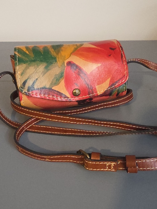 Patricia Nash Handbags - PATRICIA NASH Floral Heritage Amatrice Leather Barrel Crossbody
